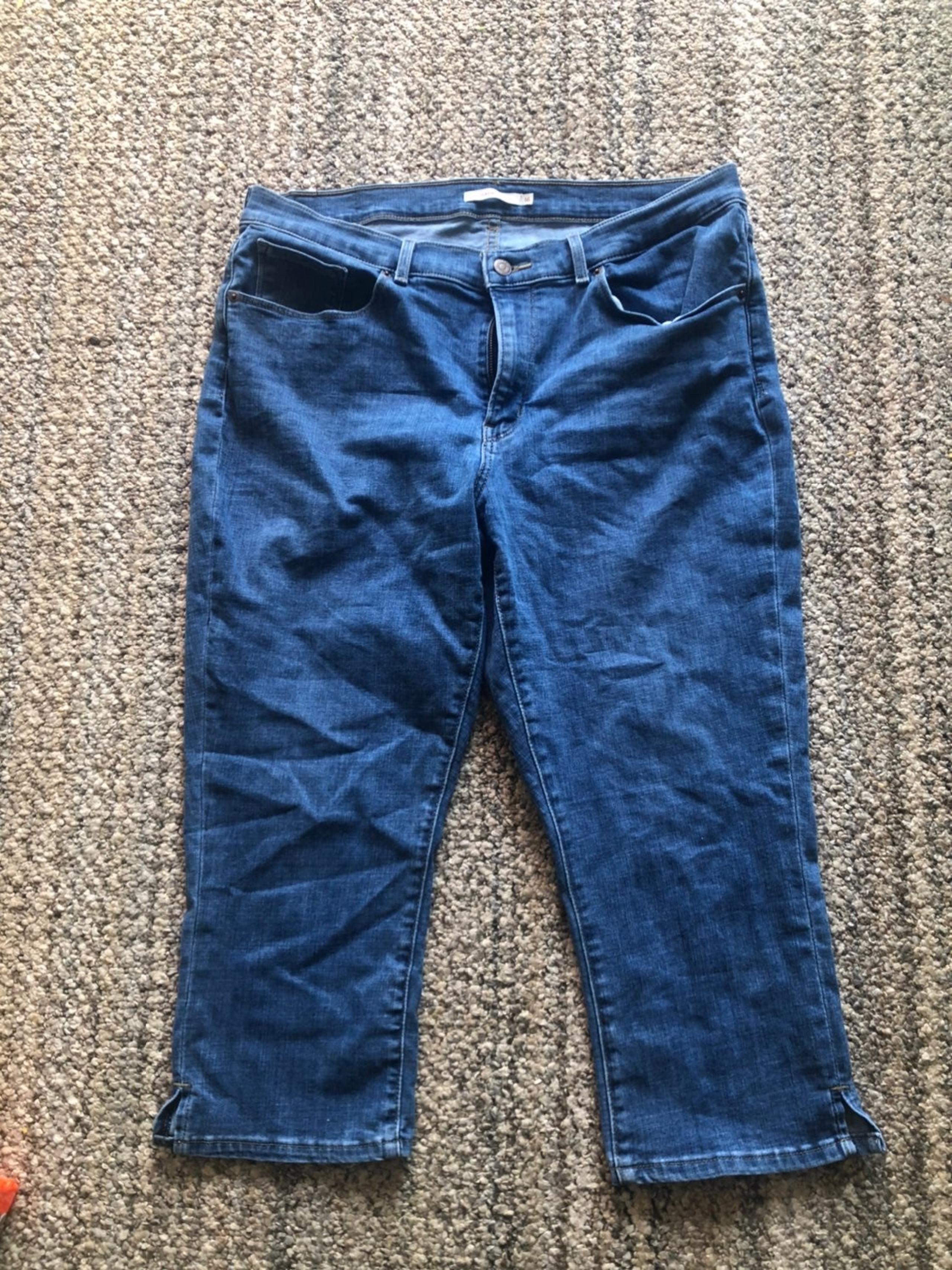 Classic capri Levis