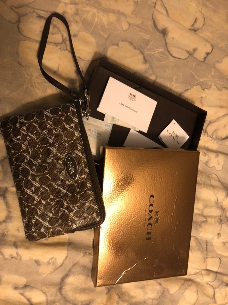 authentic coach clutch