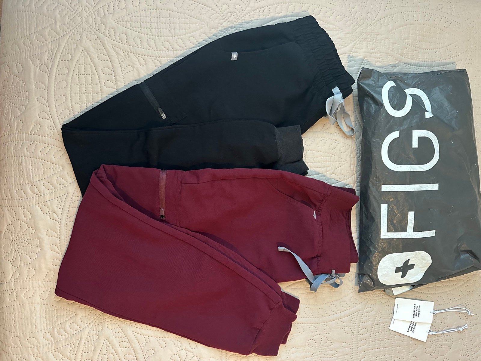 FIGS High-waisted Zamora Jogger Scrub pants