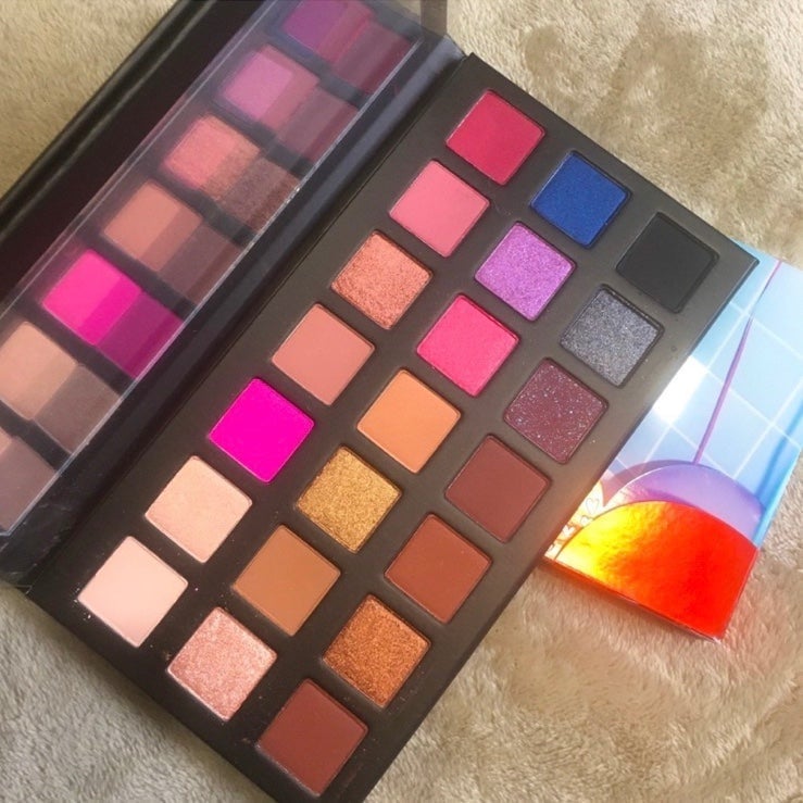 Kylie Cosmetics Sipping Pretty 21st Birthday Eyeshadow Palette BNIB