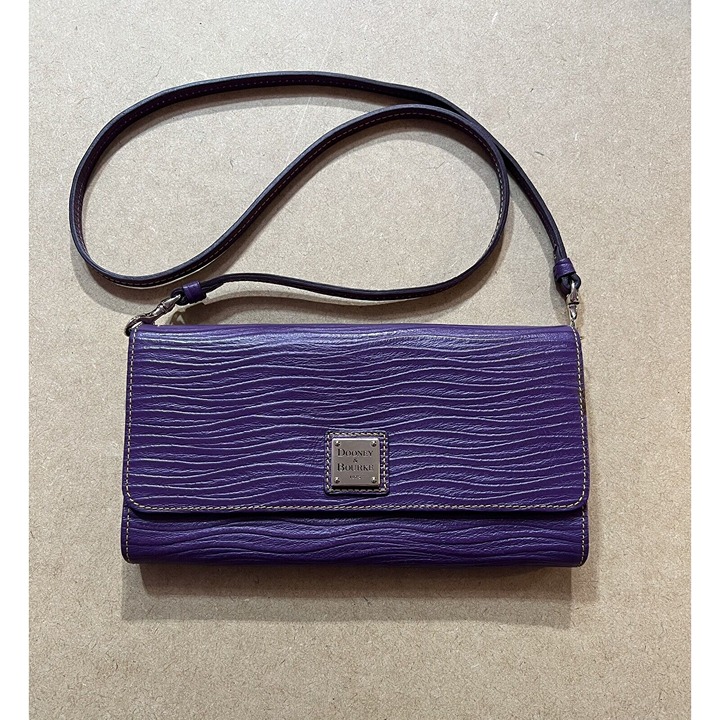 dooney and bourke purple crossbody bag Leather 10 X5.5 Women s