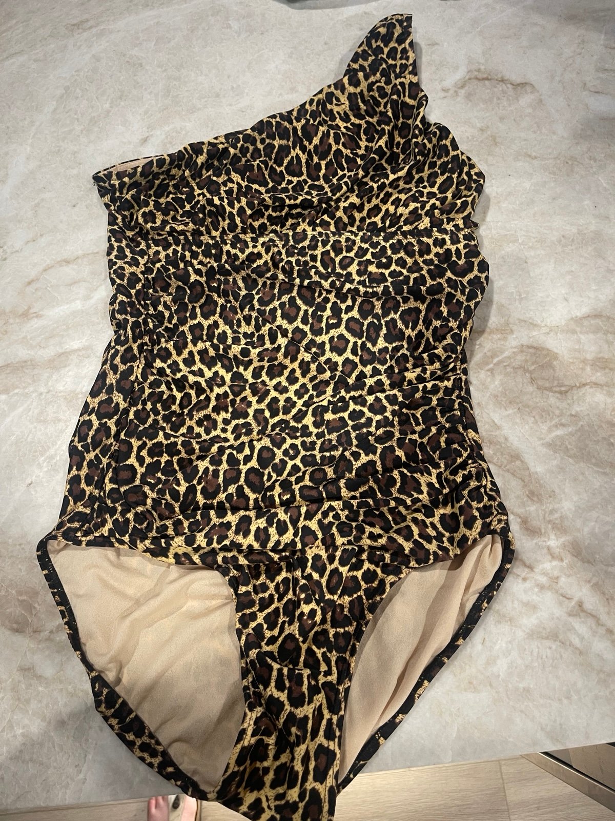 Albion icon ruched one shoulder cheetah swimsuit small