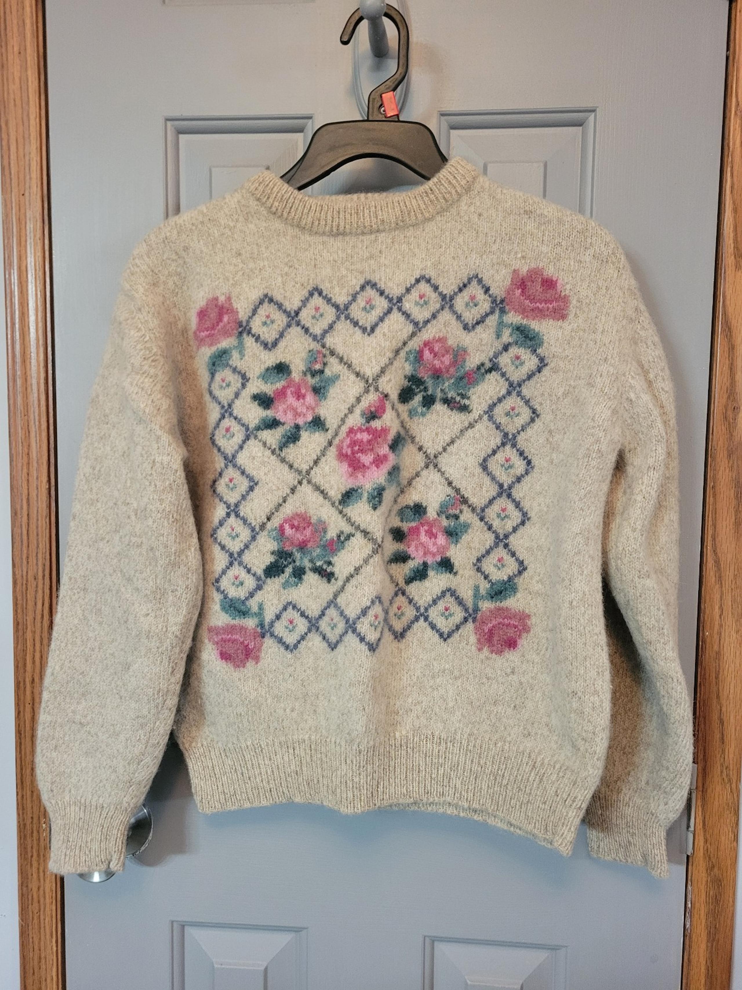 Vintage 1990 Eddie Bauer Wool Blend Country Floral Crewneck Sweater