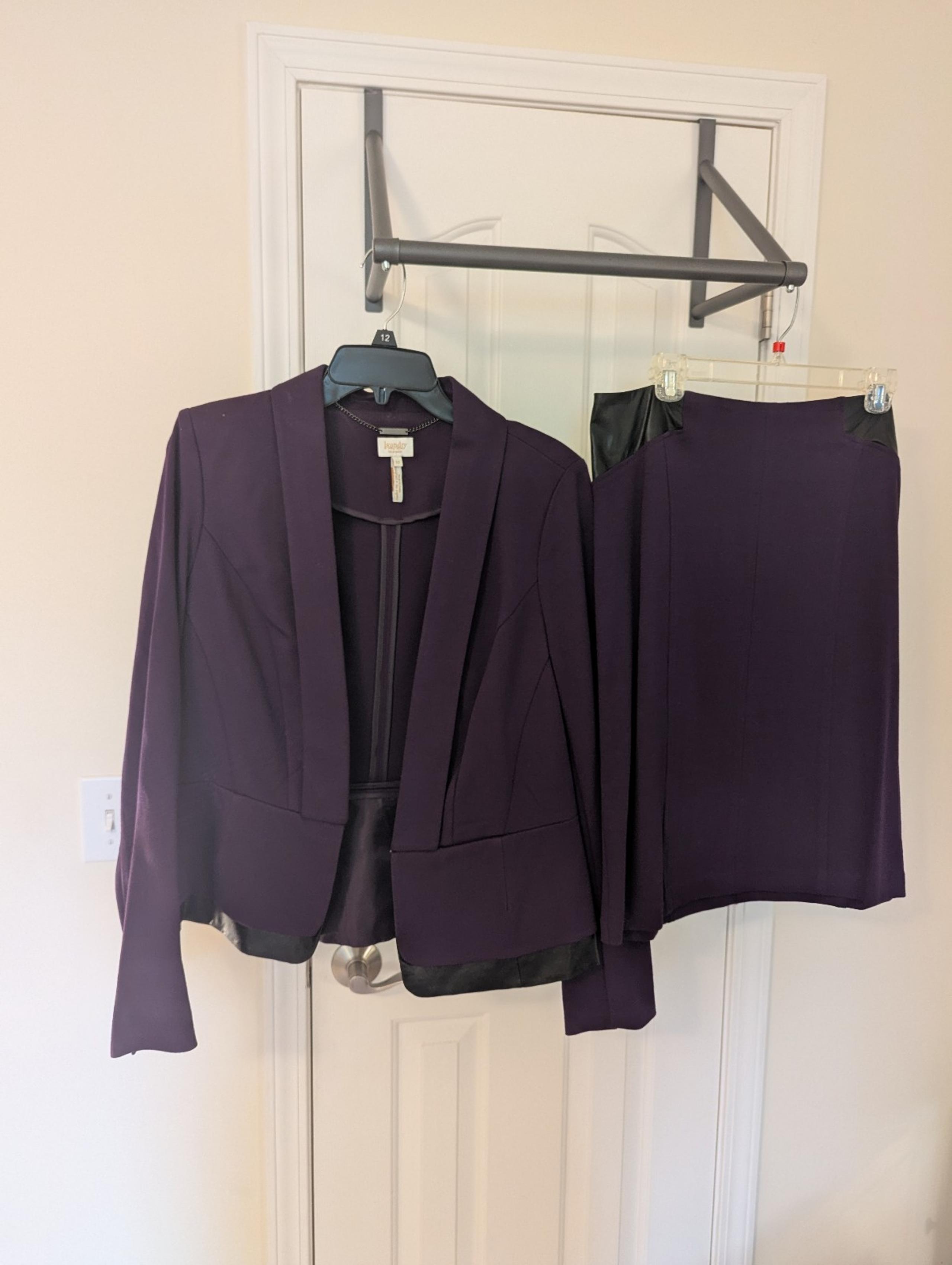 Purple skirt suit - -- with black leather accents sz 12 - Laundry by Shelli Segal