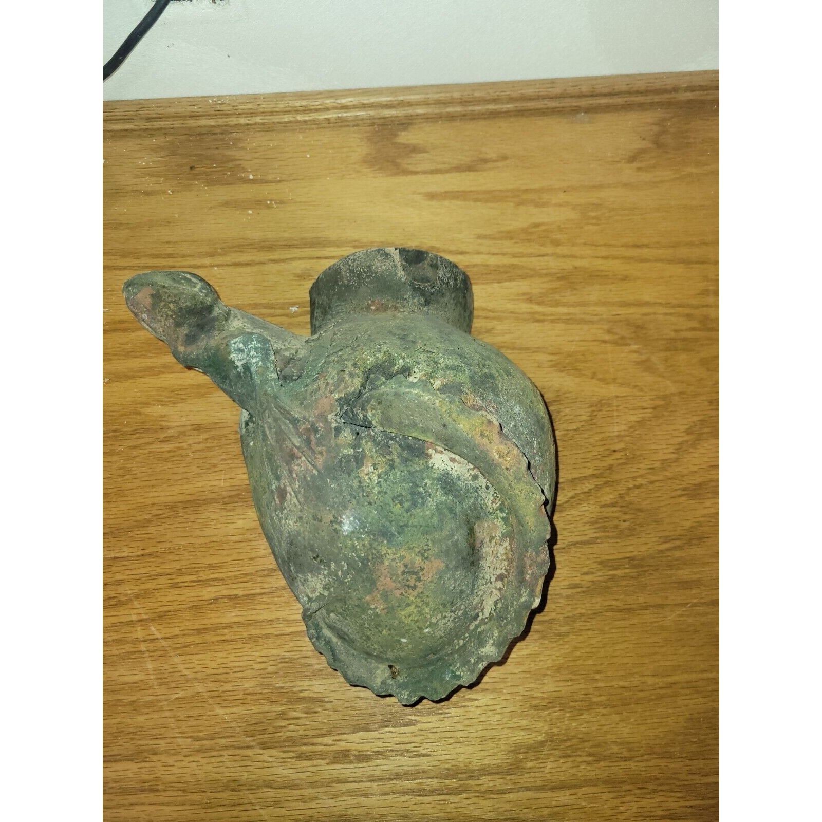 Old Soutwestern Primitive Pottery wall hanging planter Lizzard 10
