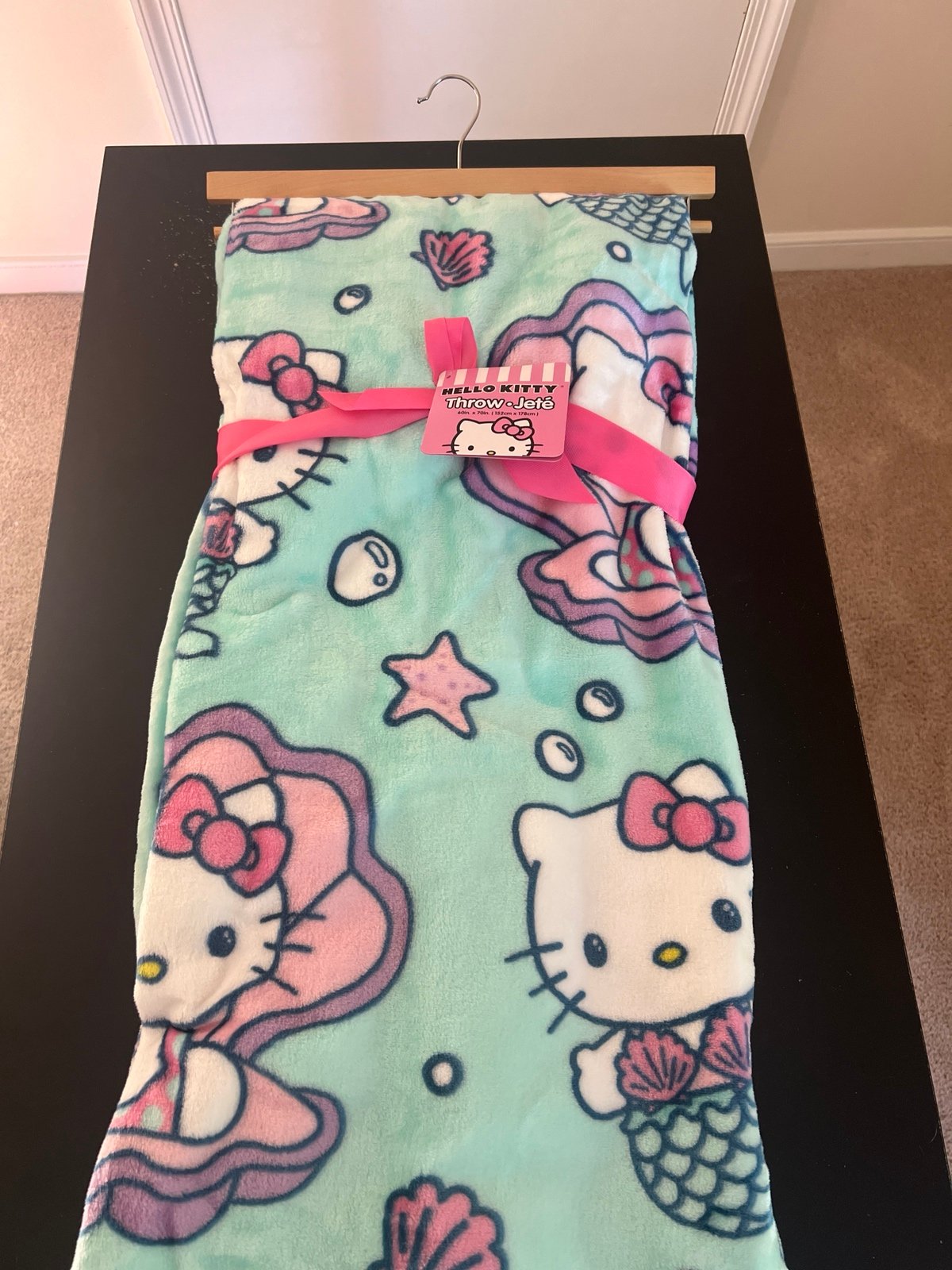 Hello kitty mermaid blanket