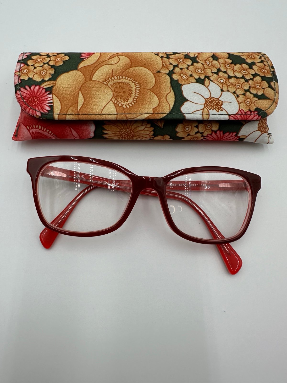 Rare Authentic Ray Ban Dark Violet Pink Women's Glasses with Case