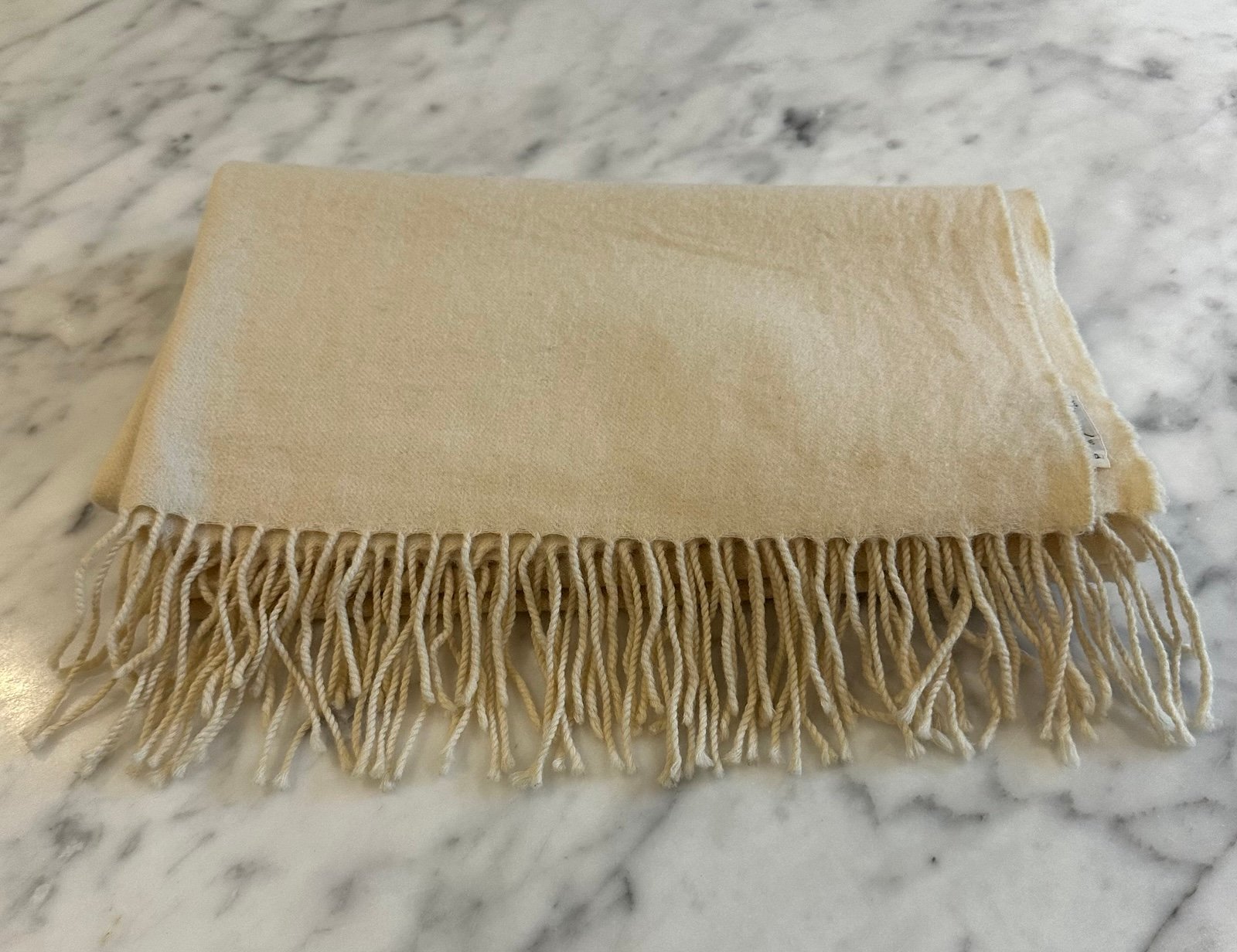 HILLTOP Cashmere Blend Winter White Shawl / Throw - Made in Scotland VINTAGE