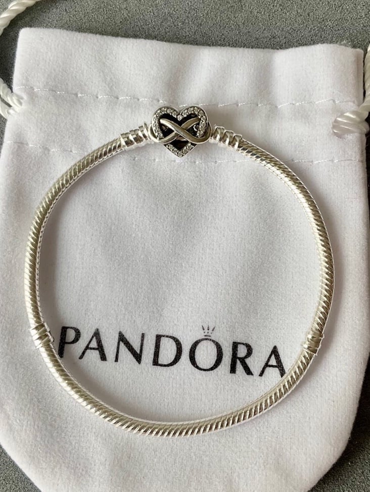 Pandora Sparkling Infinity Heart Clasp Snake Chain Bracelet 7.5 inches 19cm