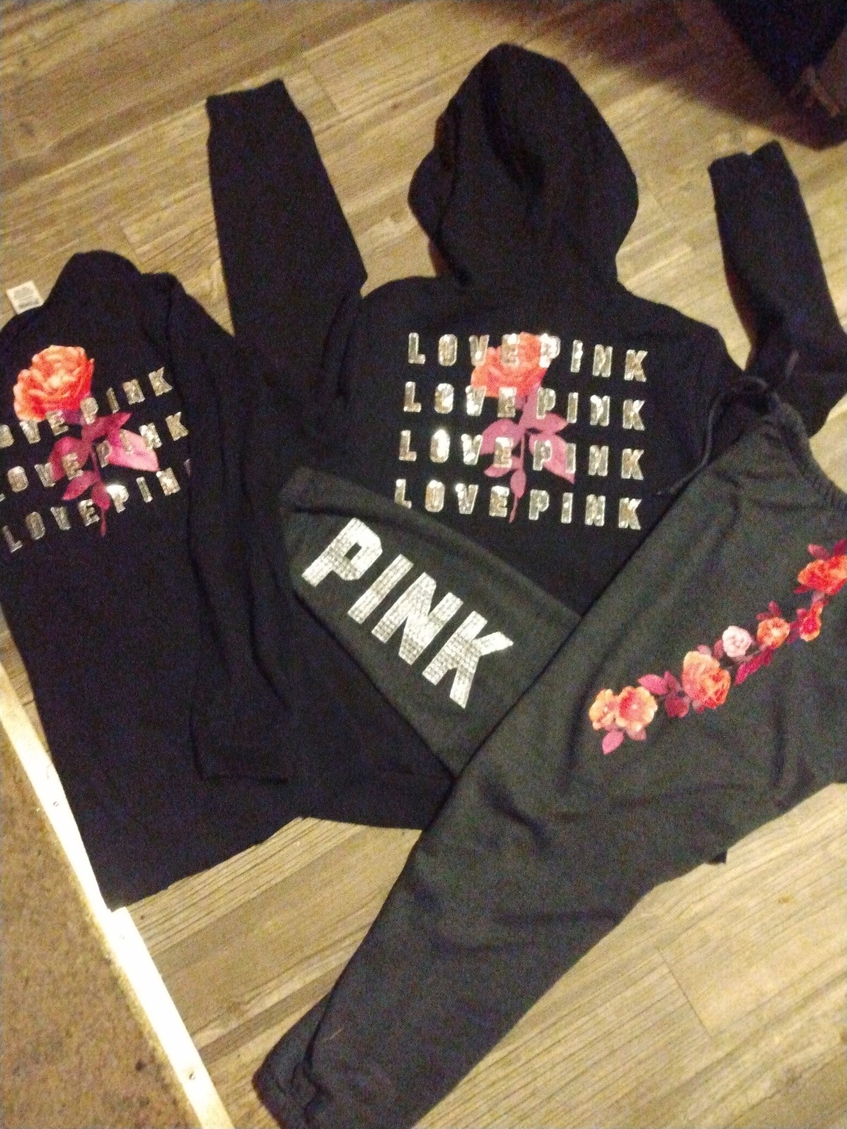 Pink 3 piece bling set like new size L,M,S