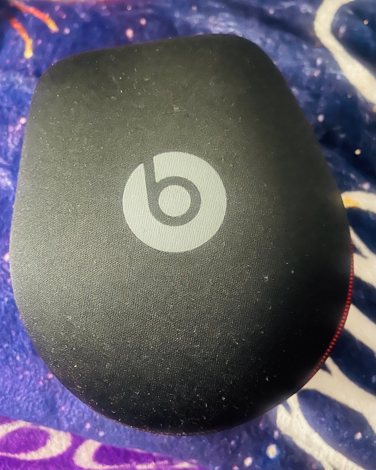 Beats by Dr Dre mixer with case