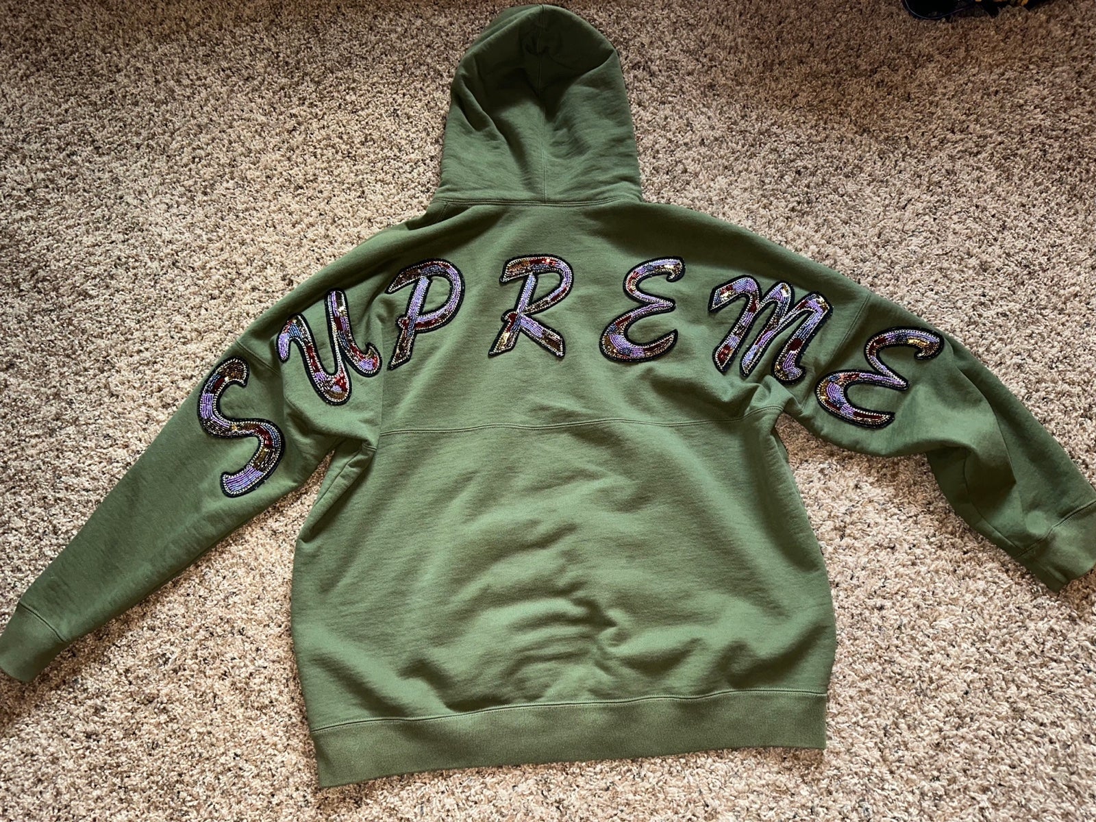Supreme hoodie