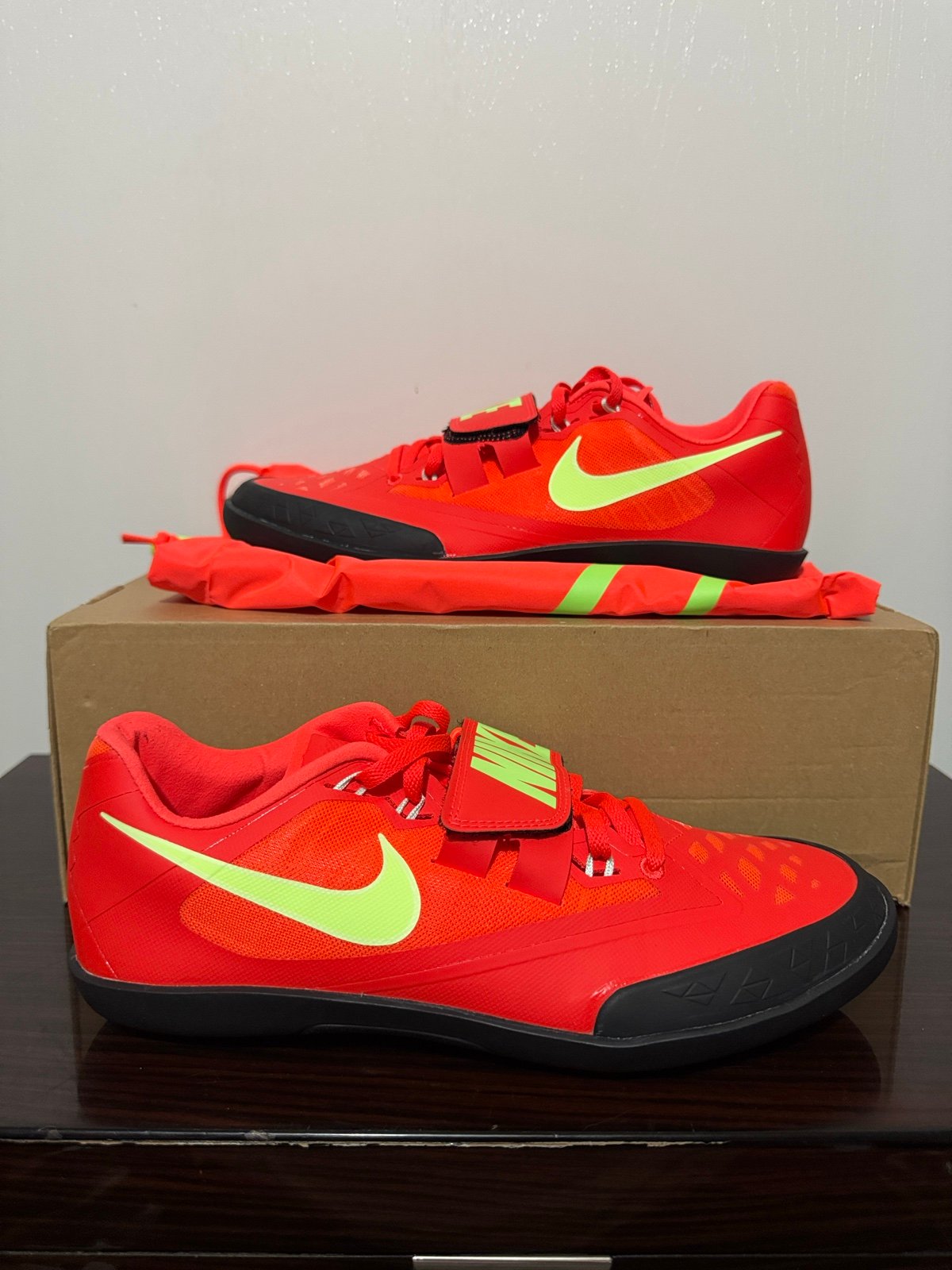 Nike Zoom SD 4 Track Throwing Shoes Crimson Red HQ3487-600 Men’s Size 8.5 New