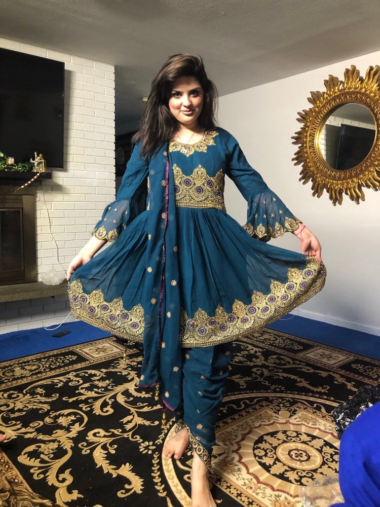 Afghani clothes