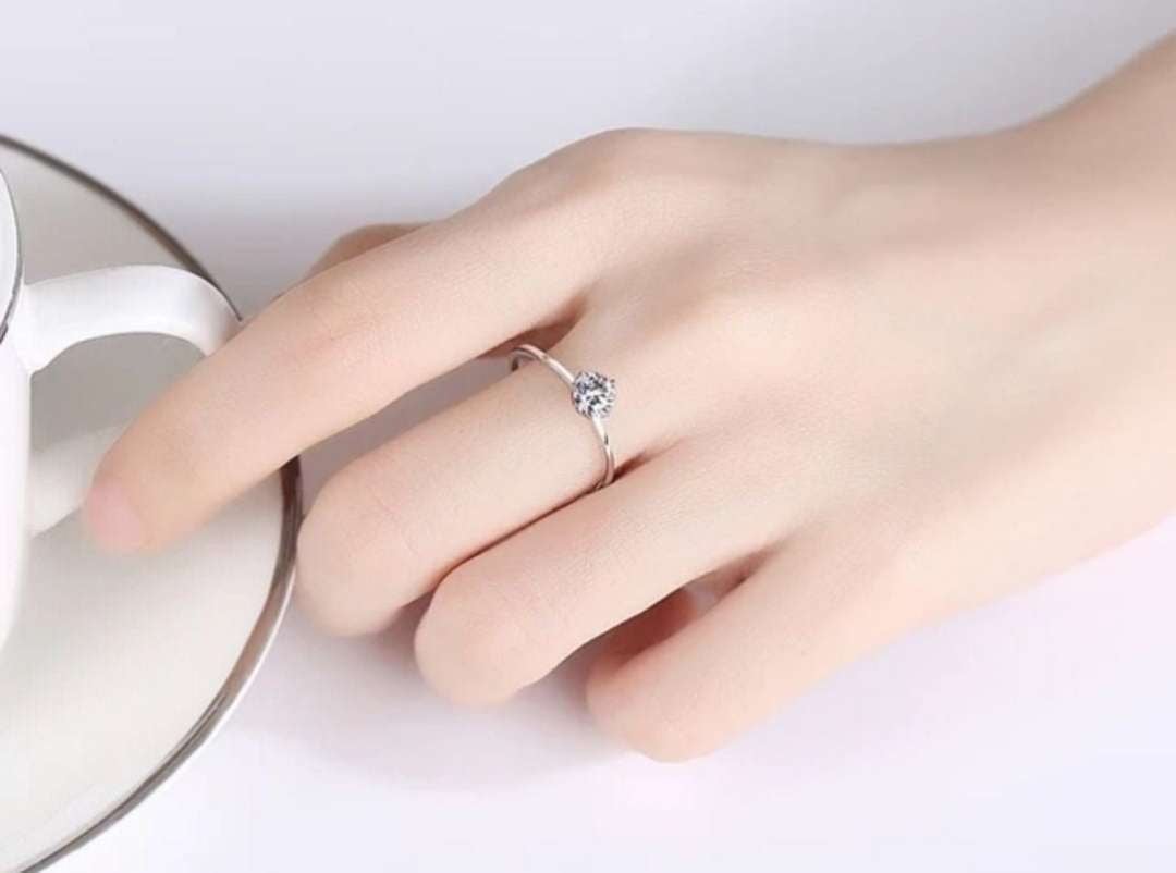 *sale* Moissanite Diamond Wedding Ring Band