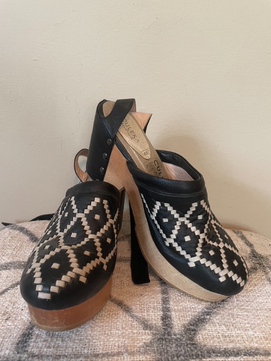 Handmade Leather Culeka Clogs