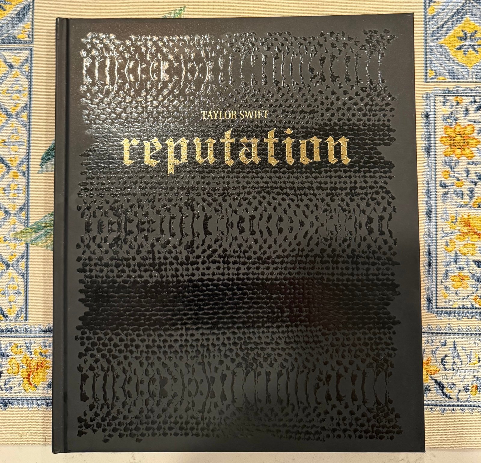 Taylor Swift Reputation Stadium Tour Book for sale | eBay