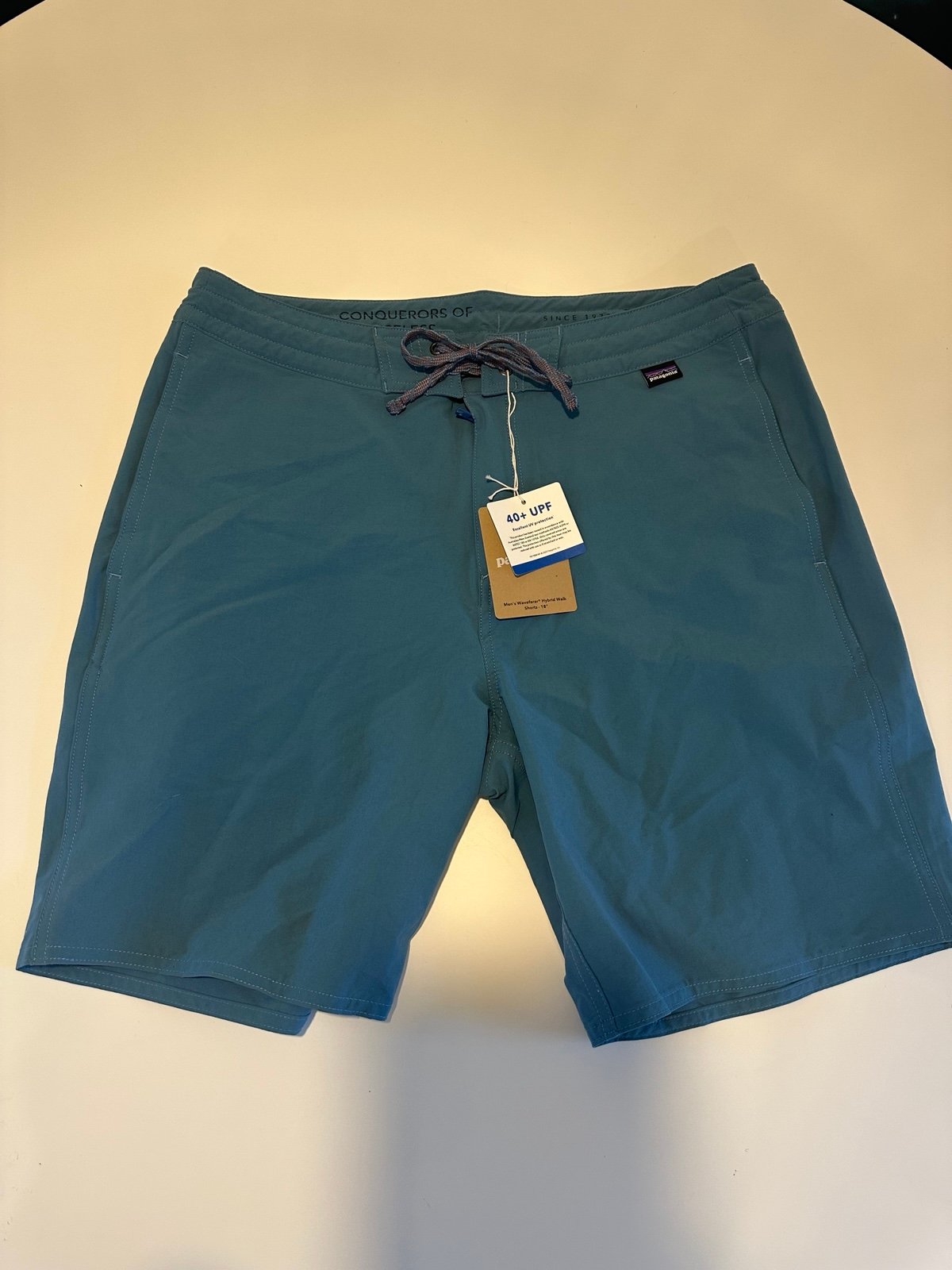 Patagonia Men’s Wavefarer Hybrid Walk Shorts 18in Size 31