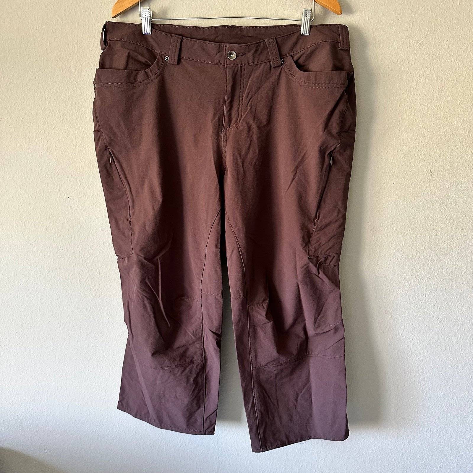 Duluth Trading Co Cropped Flexpedition Pant Size 18W x 29