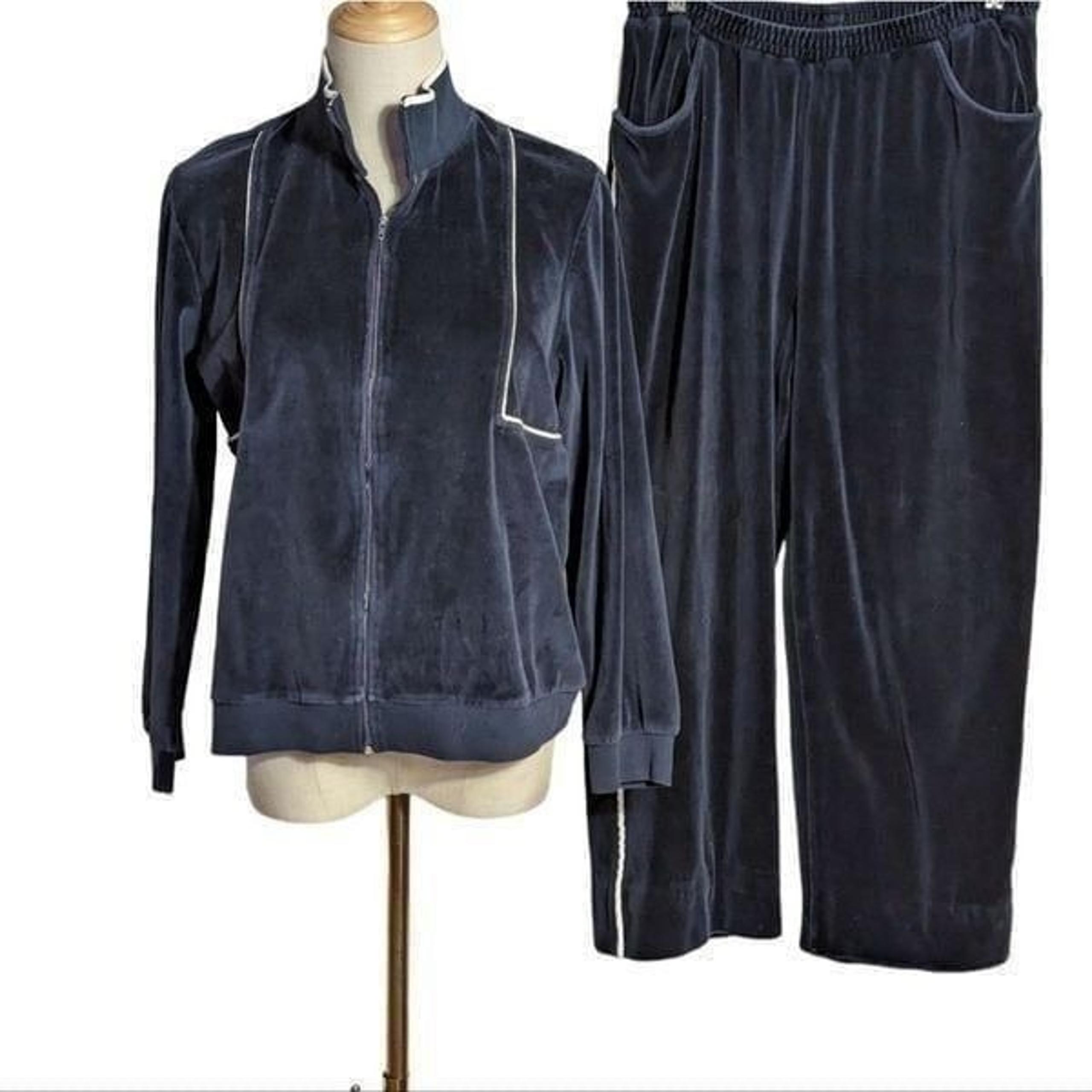 Vintage Navy Blue Velour Cropped Track Suit - Sag Harbor