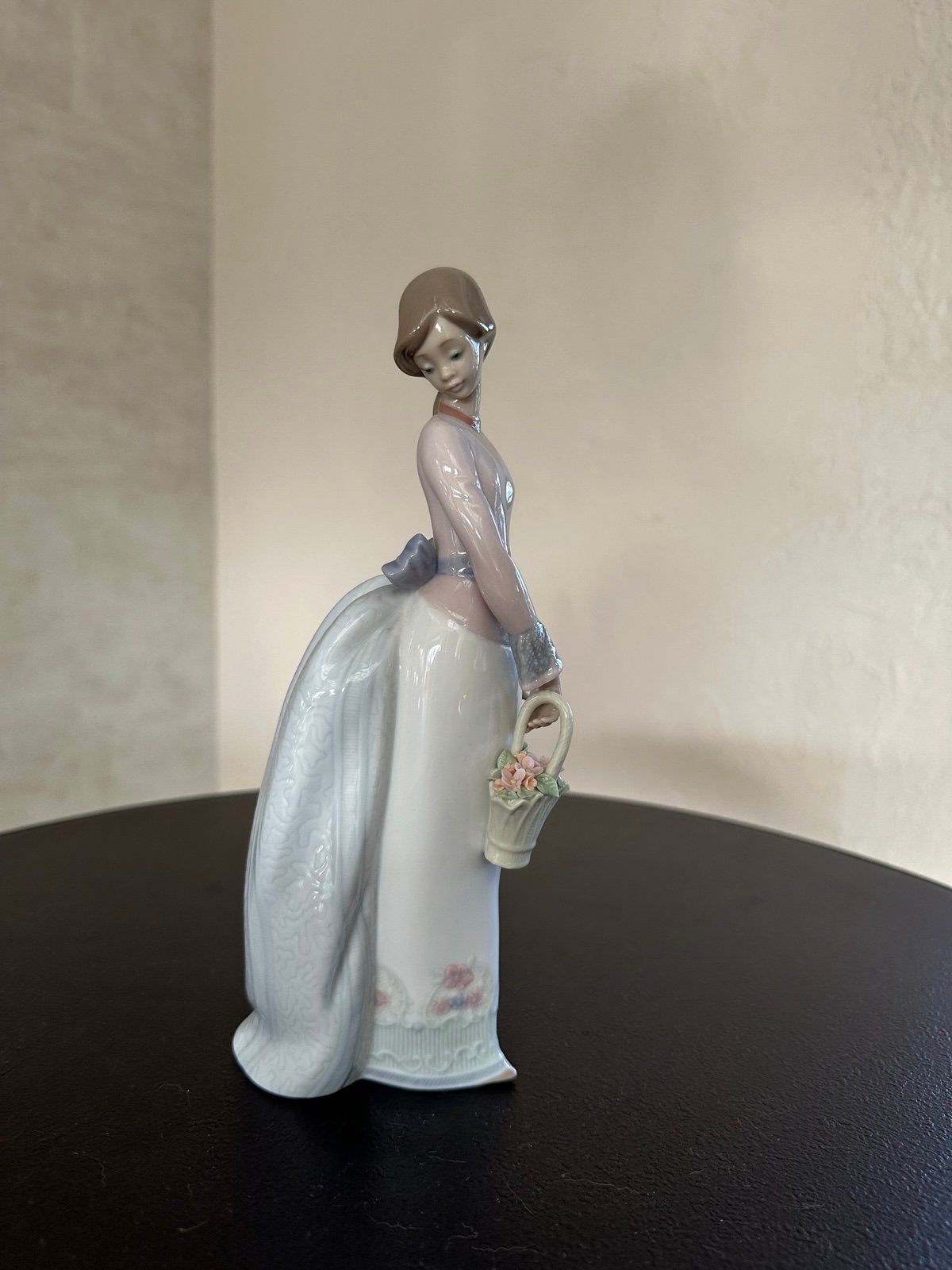 Lladro Girl with Flower Basket Porcelain Figurine