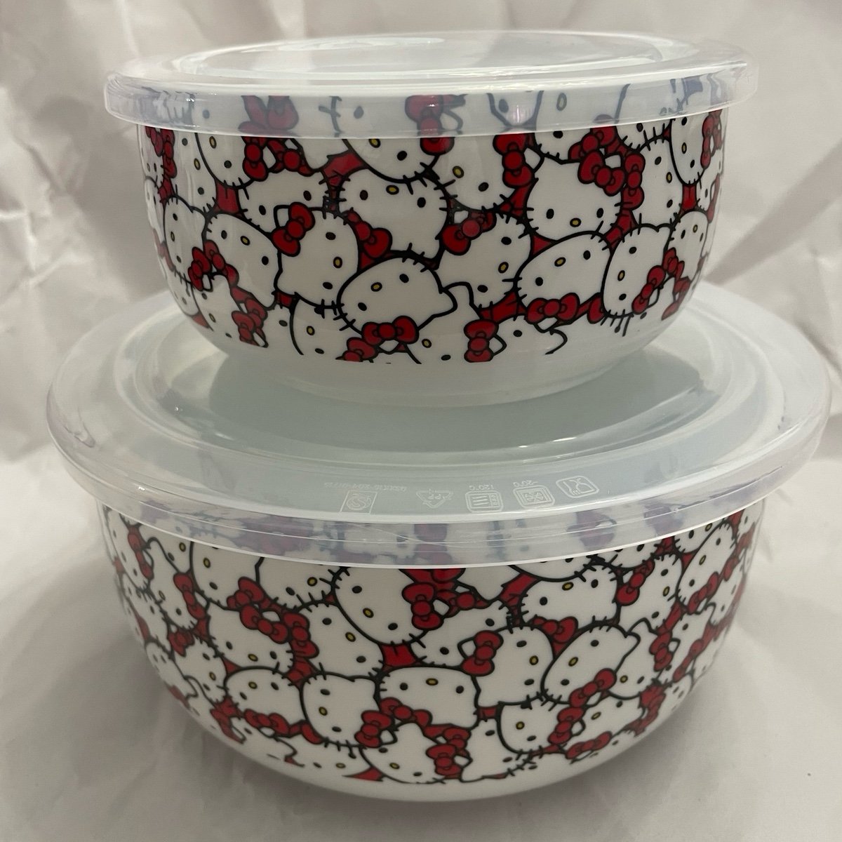Hello Kitty Face Pattern Ceramic Tupperware Set of 2 Bowls with Lids