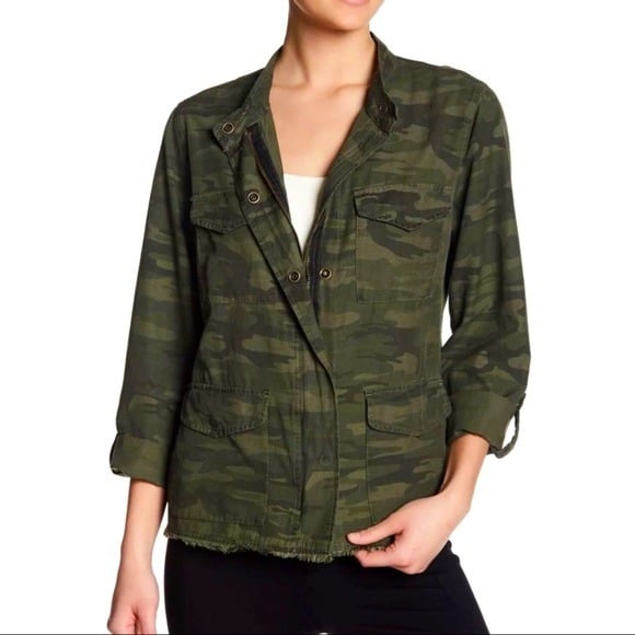 NEW! Anthropologie Sanctuary Camo Print Frayed Trim Jacket Green SZ L