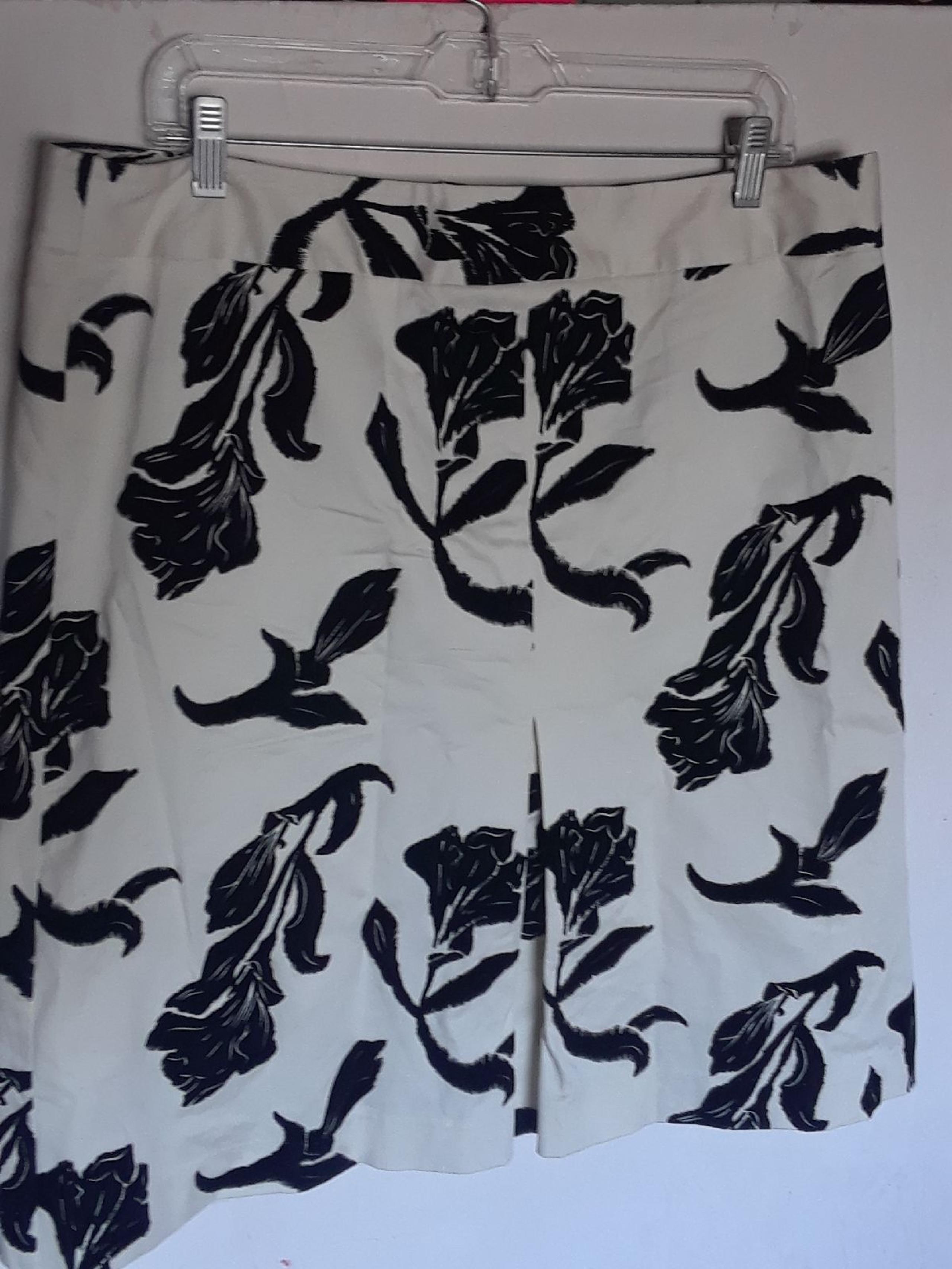 Avenue Stretch A/Line Skirt