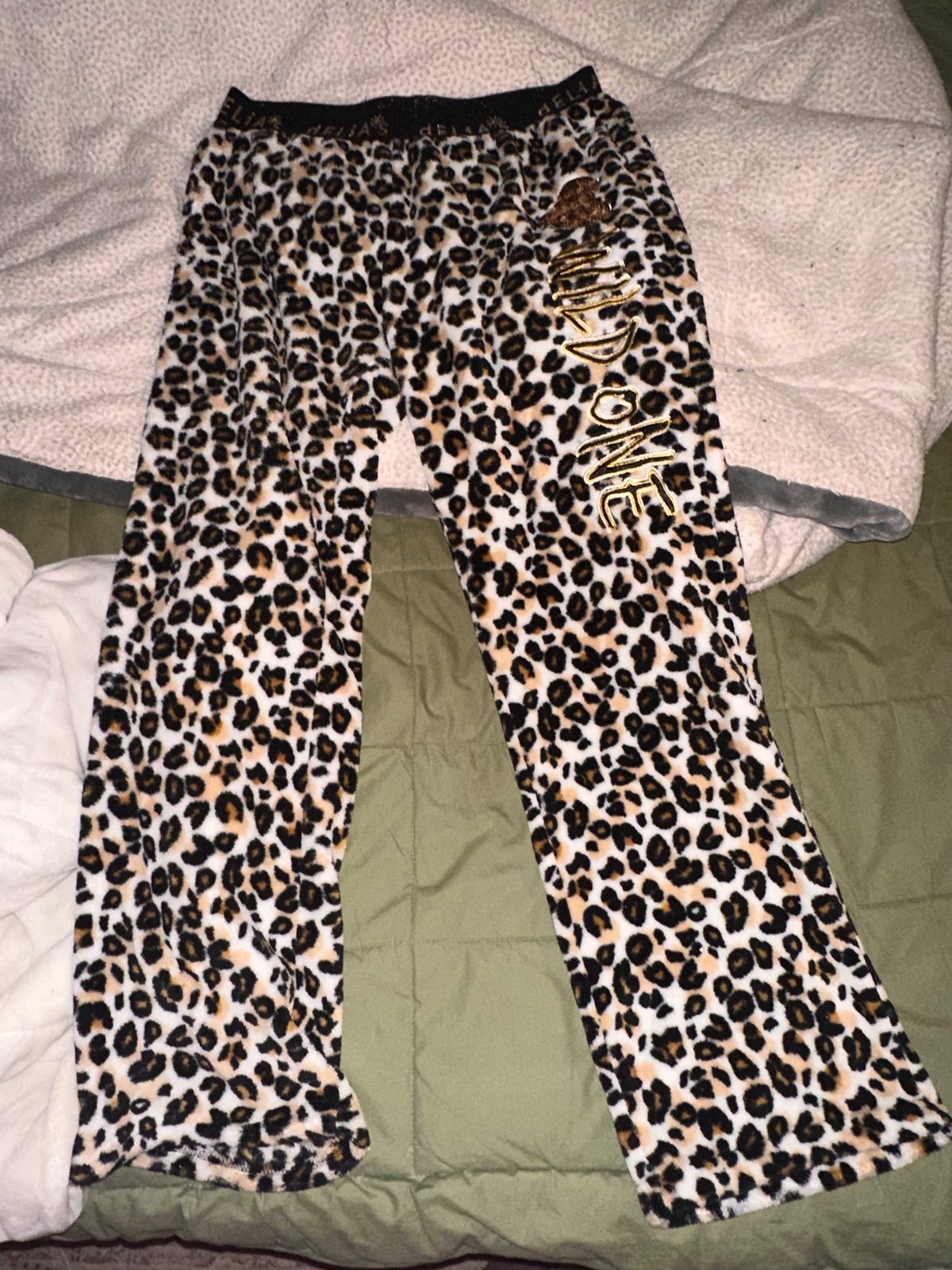 Delia’s leopard print fuzzy pajama pants RARE y2k