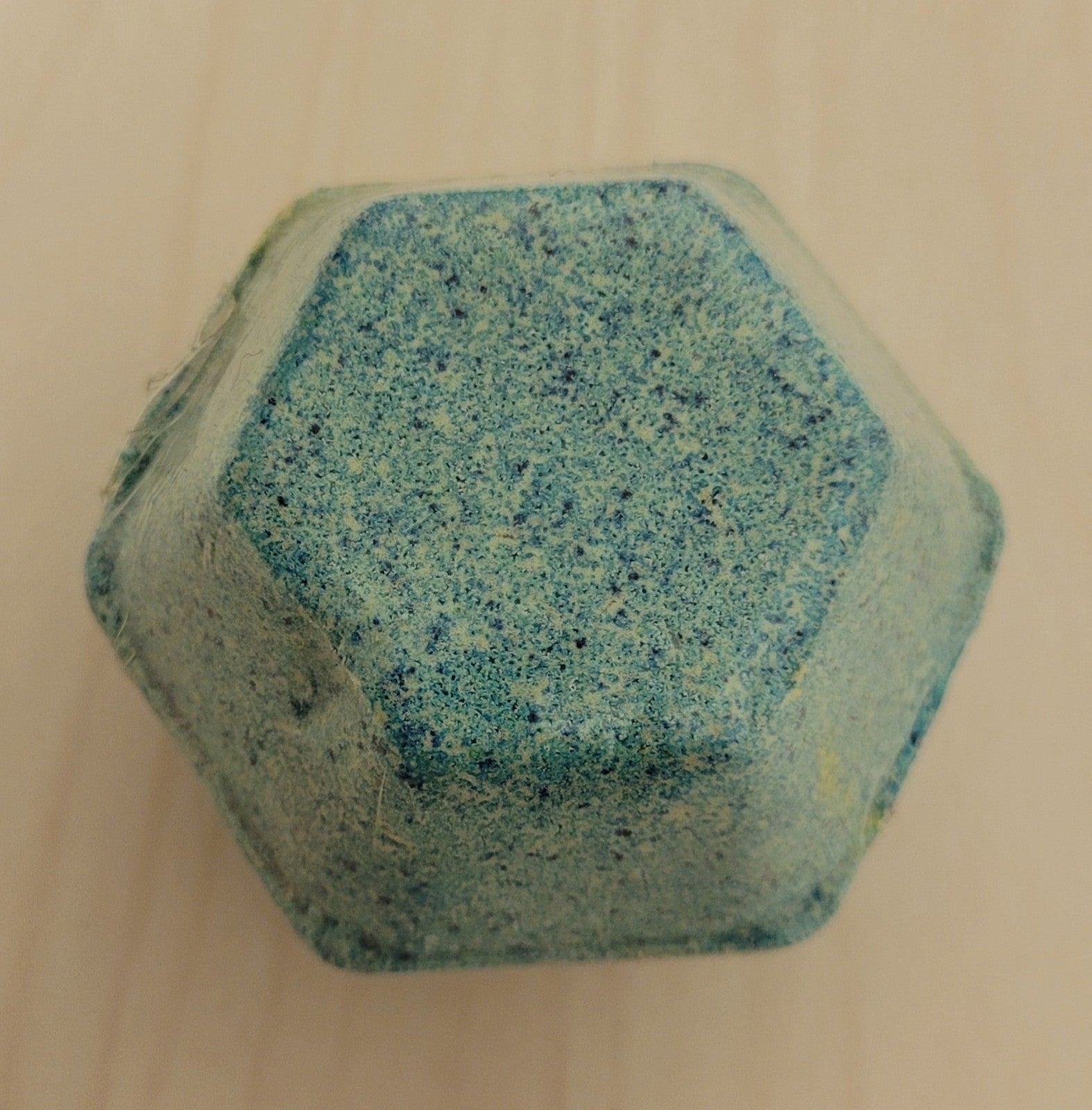 Fragrant Jewels Pisces Zodiac INTACT sterling silver bath bomb