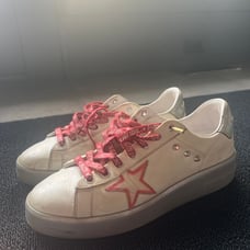 Golden Goose Sneakers Women’s Size 39