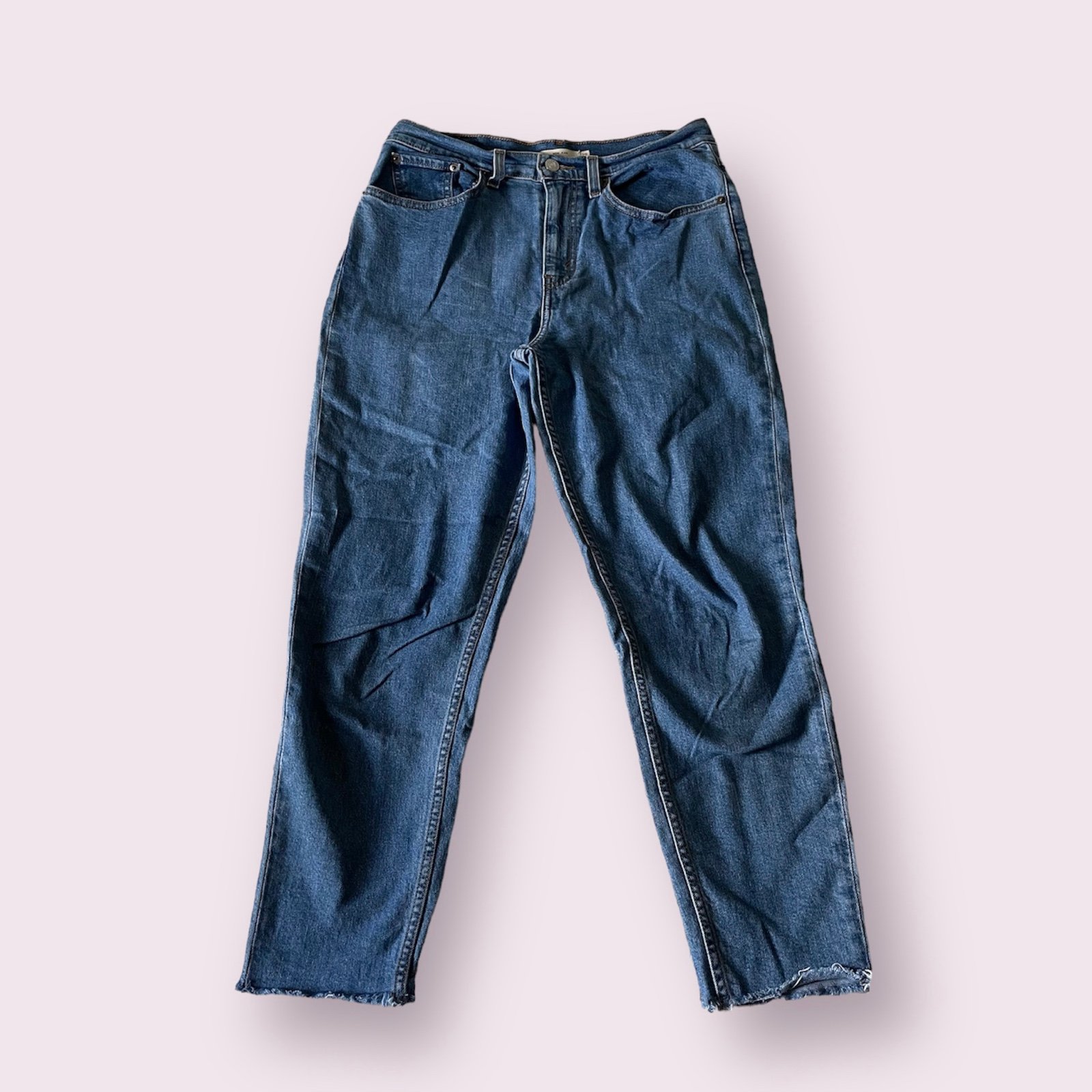 Levi’s Mom Jean Medium Wash Tapered Leg High Rise Cut Off Distressed Jeans