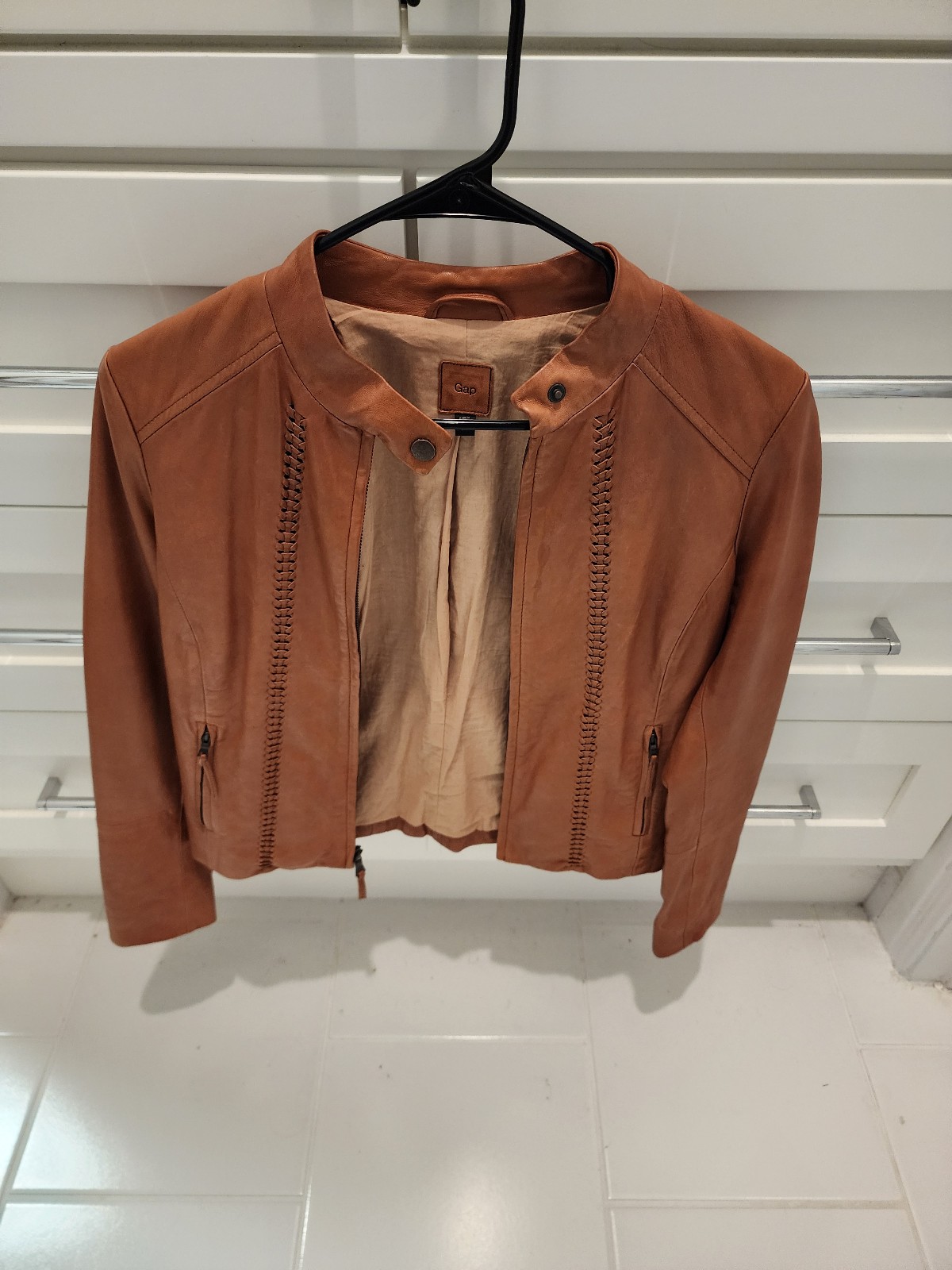 Tan GAP XS soft leather womens moto jacket! Very good!