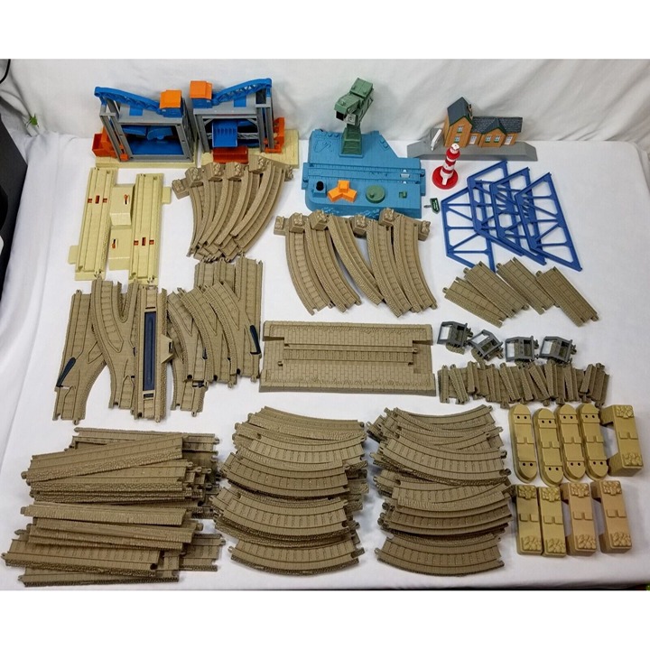 Thomas & Friends Trackmaster Lot Of 85 Train Tracks Pieces Parts Bundle Set Tan