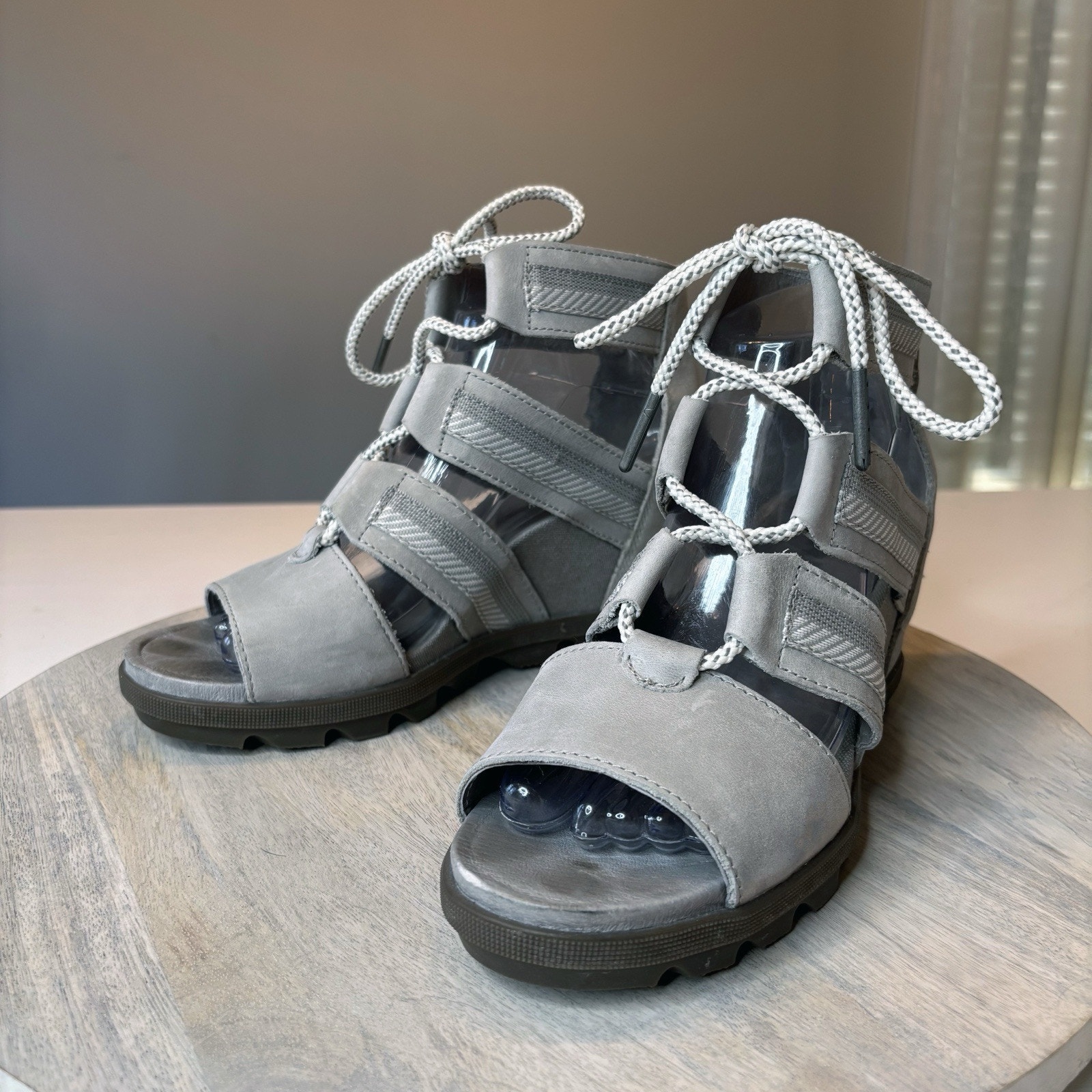 Sorel Joanie II Ghillie Women's Ash Laces Gladiator Chunky Wedge Sandals Size 8