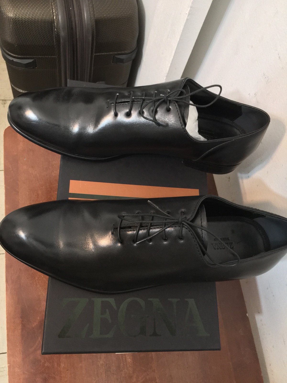 Zegna Hand-Buffed Leather Vienna Evening Wholecut Oxford A5321Z. Size 11.