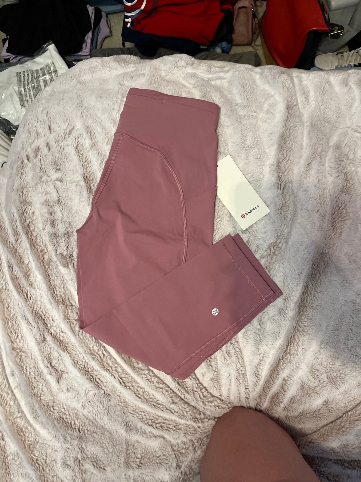 Lululemon swift speed HR crop