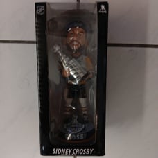 Pittsburgh Penguins Sidney Crosby 2017 Champion Bobblehead