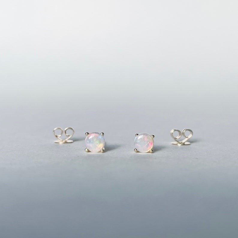 14K Yellow Gold Genuine White Fire Opal (October) Heart Stud Earrings, NWT