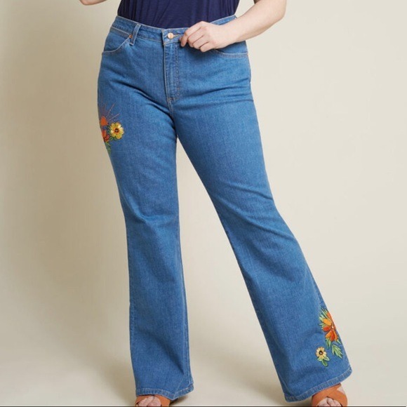 Wrangler x MC Austin Translation Flared