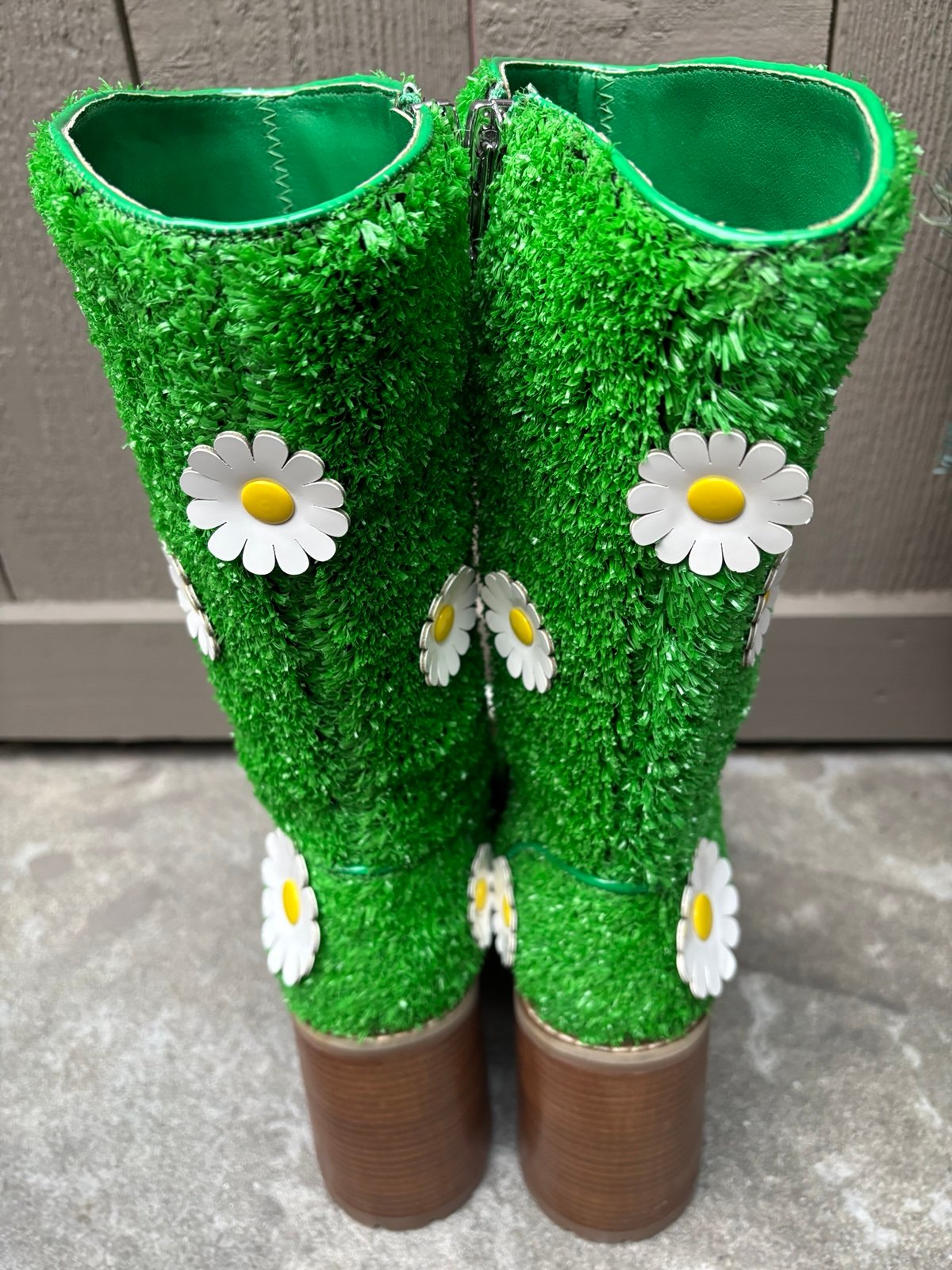 Platform boots size 8