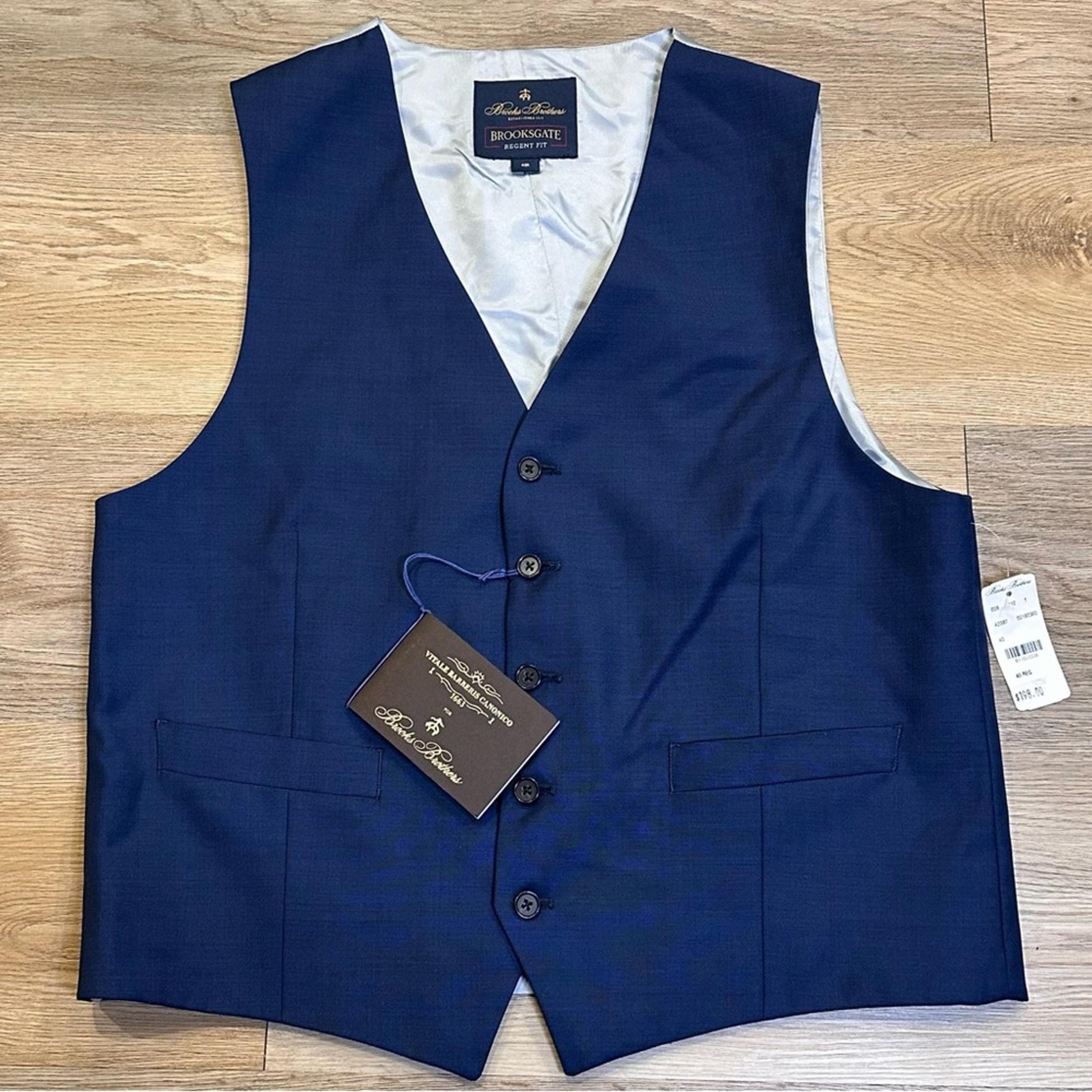 NWT Brooks Brothers Men’s 40R Brooksgate Regent Fit Navy Vest