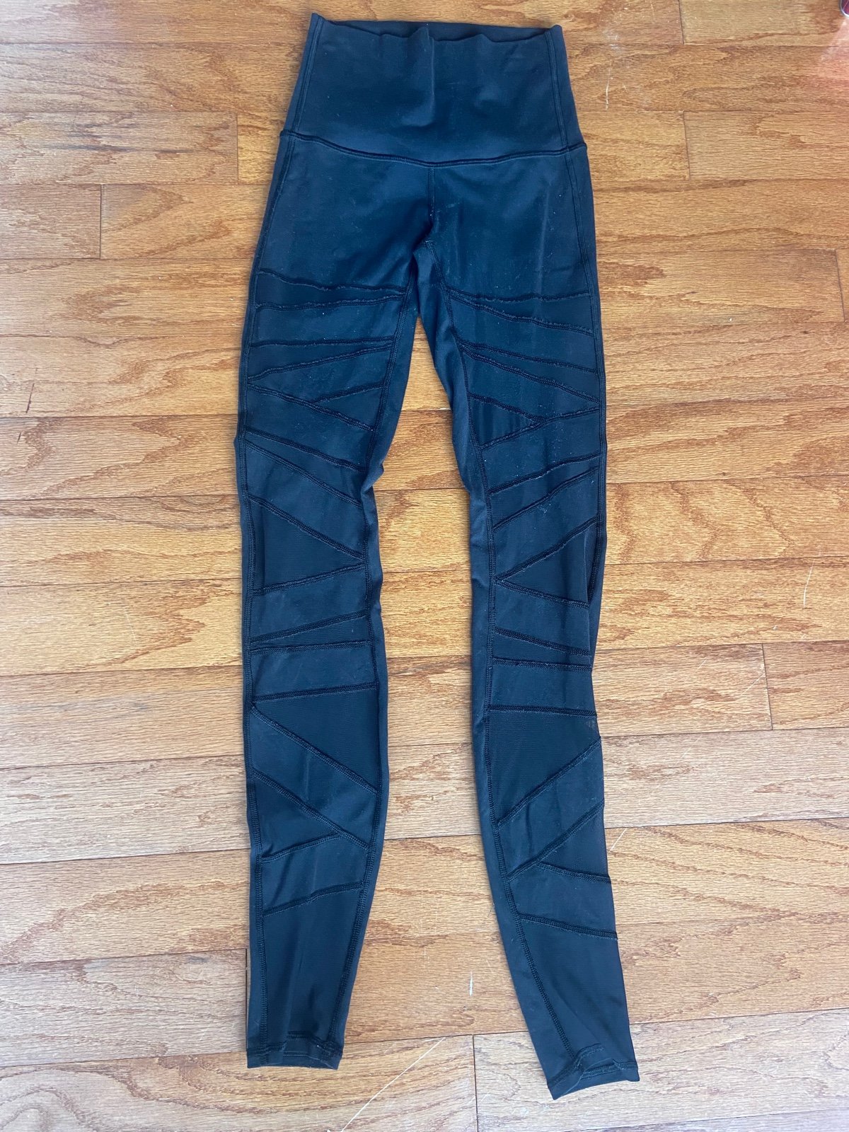 lululemon mesh leggings size 2