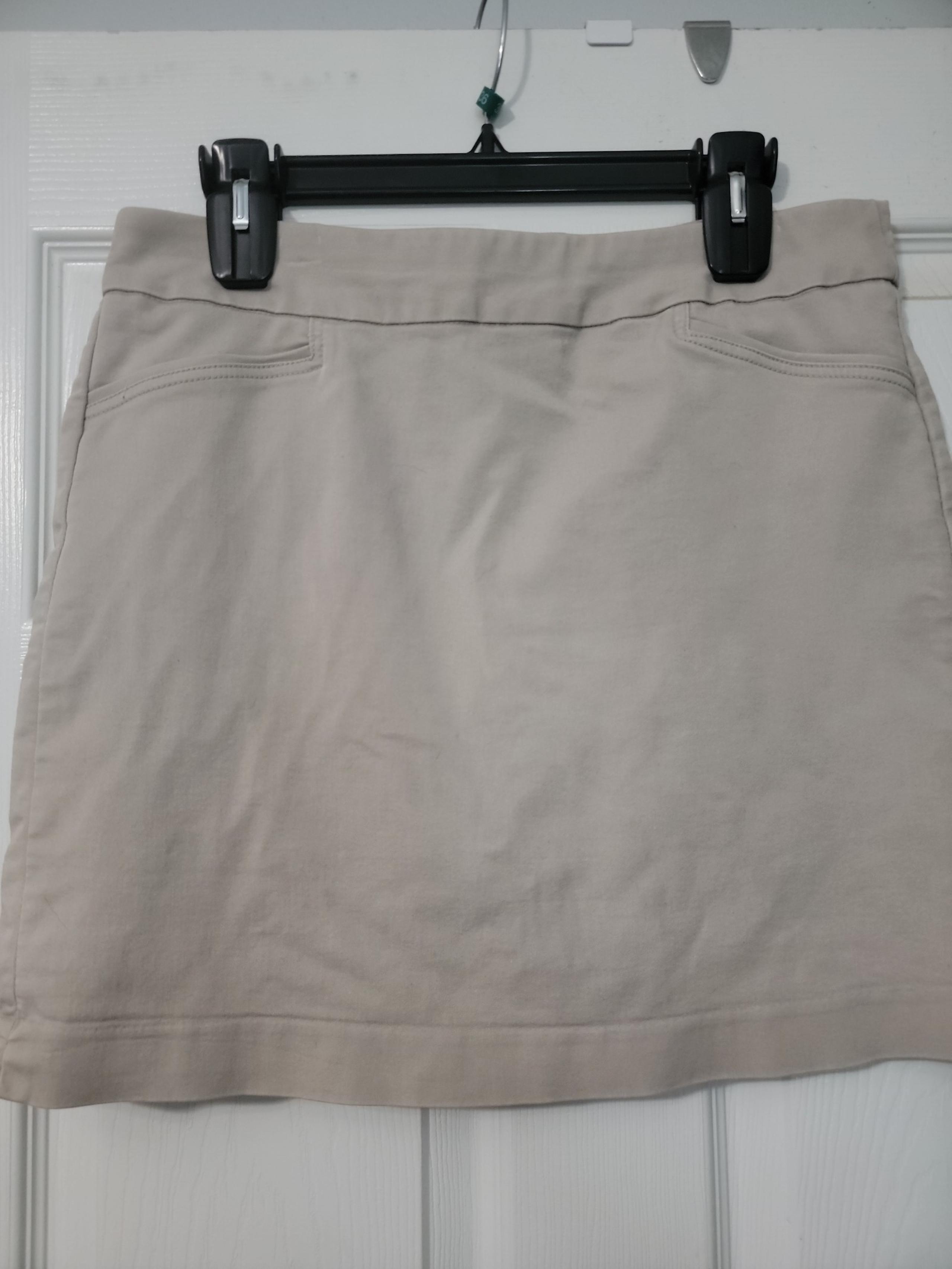 Croft and Barrow women's skort. Size 8 regular