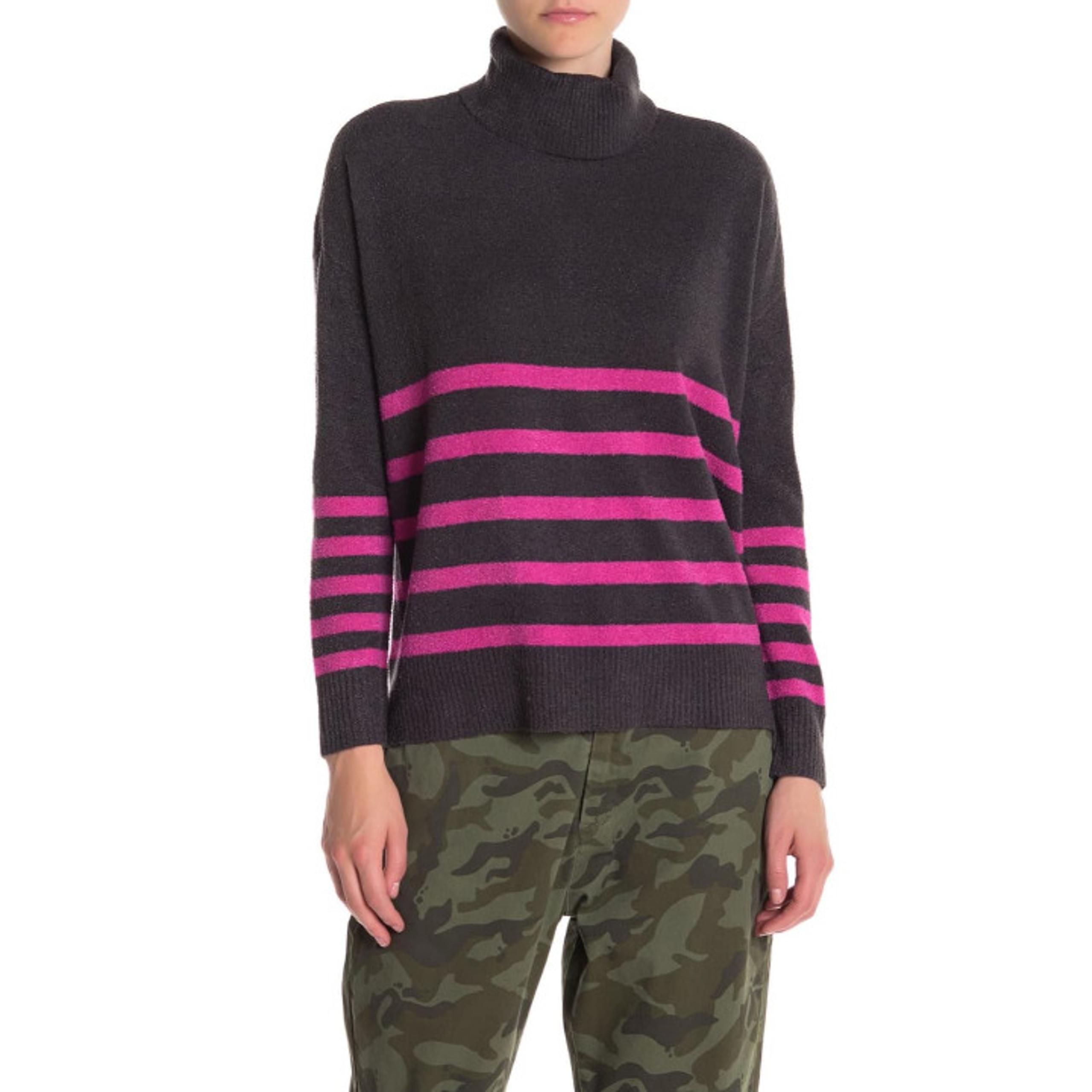 NWT Vince Camuto Womens Sweater Size S