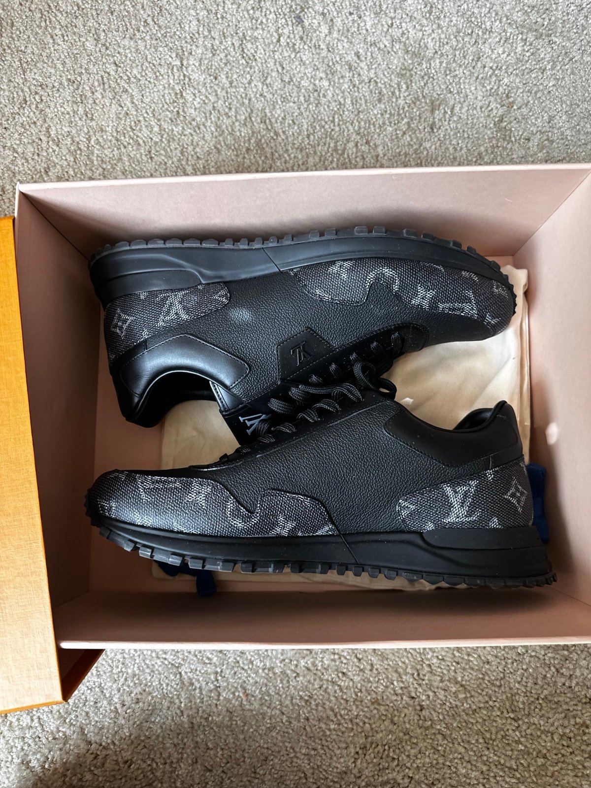 LV Mens Runway Sneakers