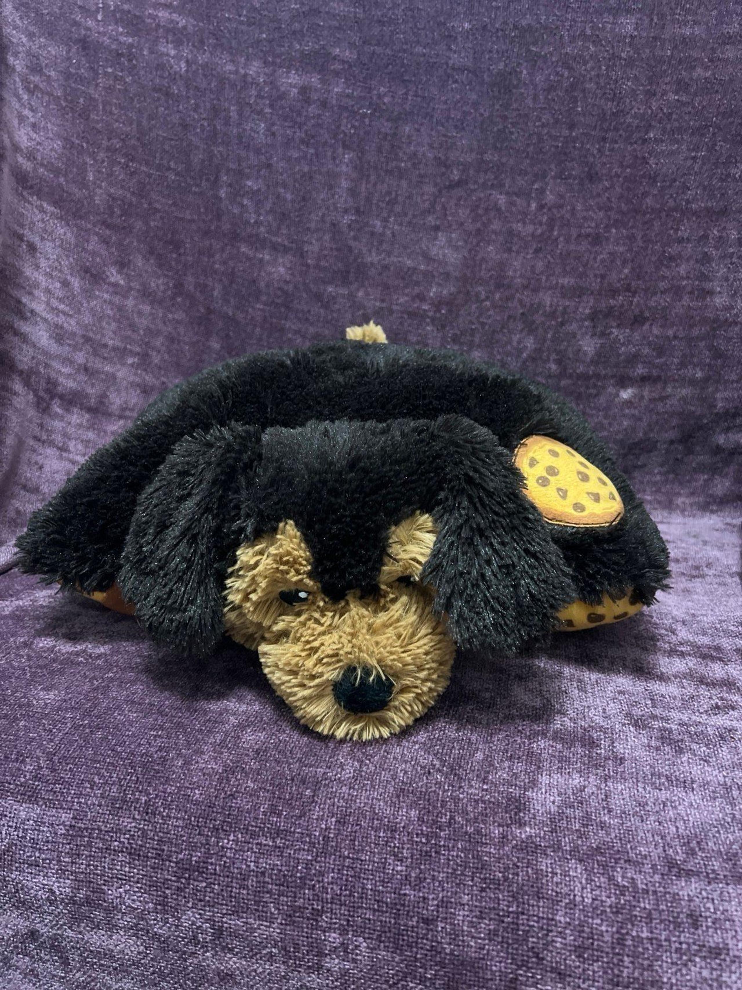Pillow Pets Mookie 2016 Dog Pillow Cookie Dough Plush Soft Toy Pillow rare