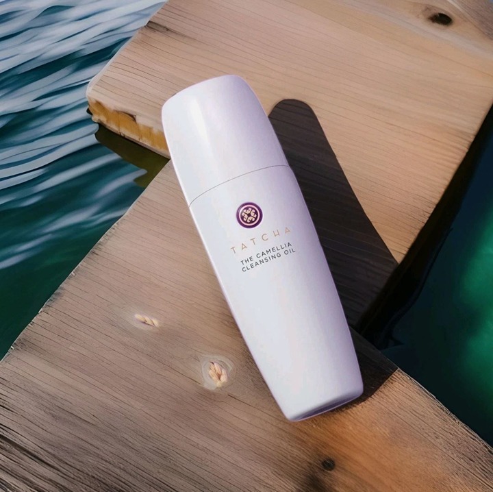 Tatcha Camellia Cleansing Oil: 2-in-1 Makeup Remover & Face Cleanser (5.0 fl oz)