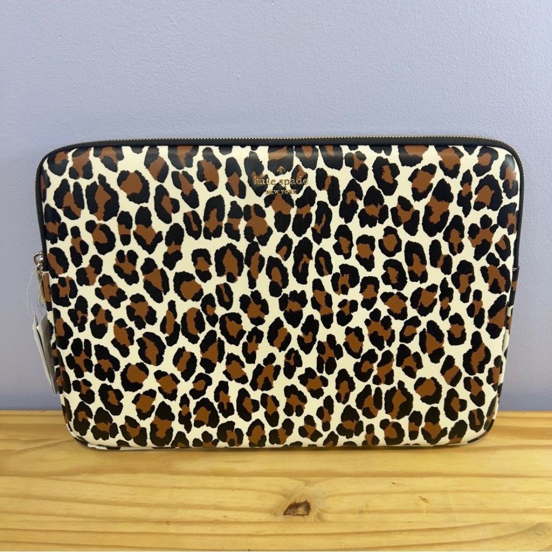 NWT kate spade madison universal laptop sleeve in spotted leopard - cream -15
