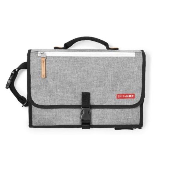 Skip Hop Pronto Baby Changing Station & Diaper Clutch